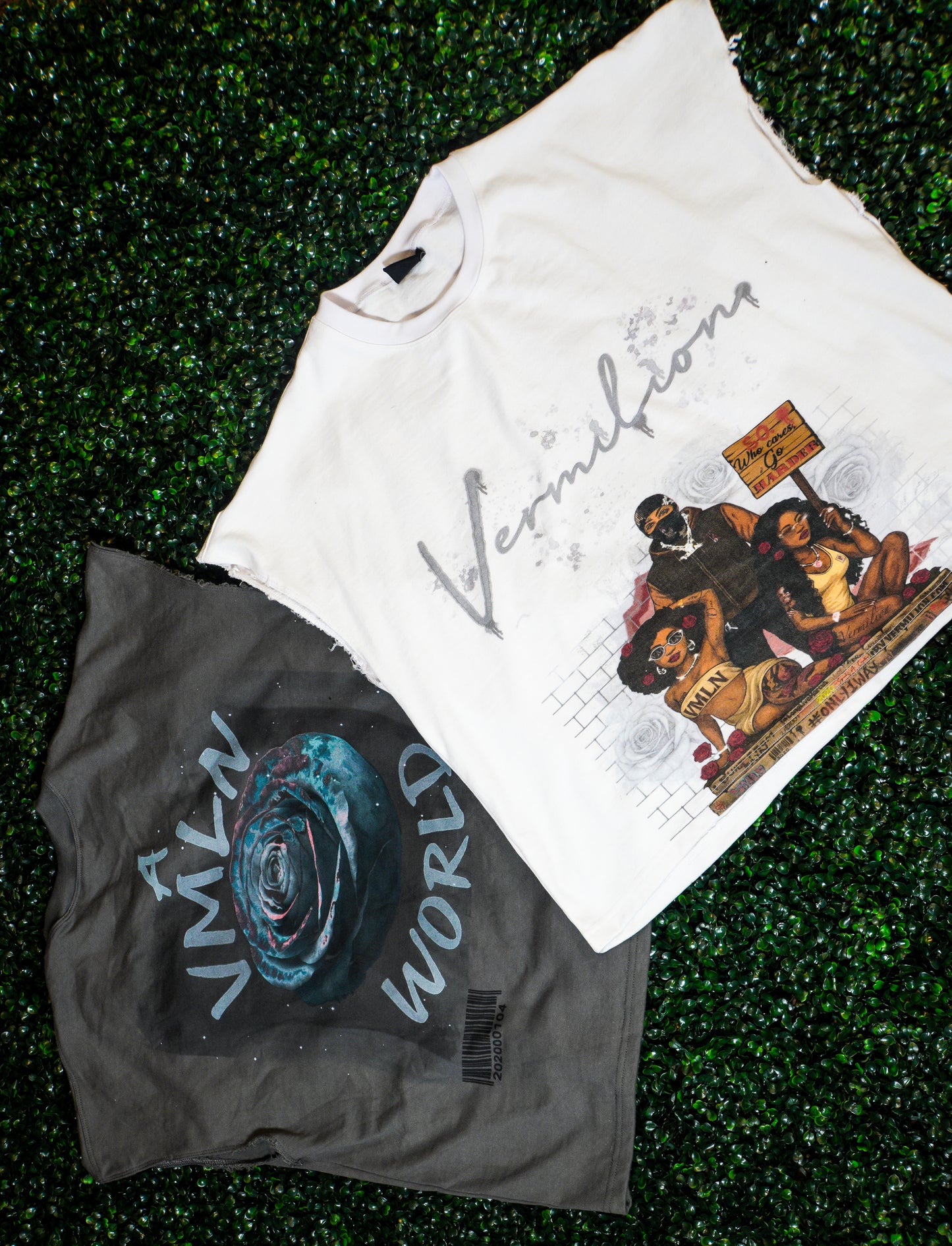 A VMLN WORLD Tees