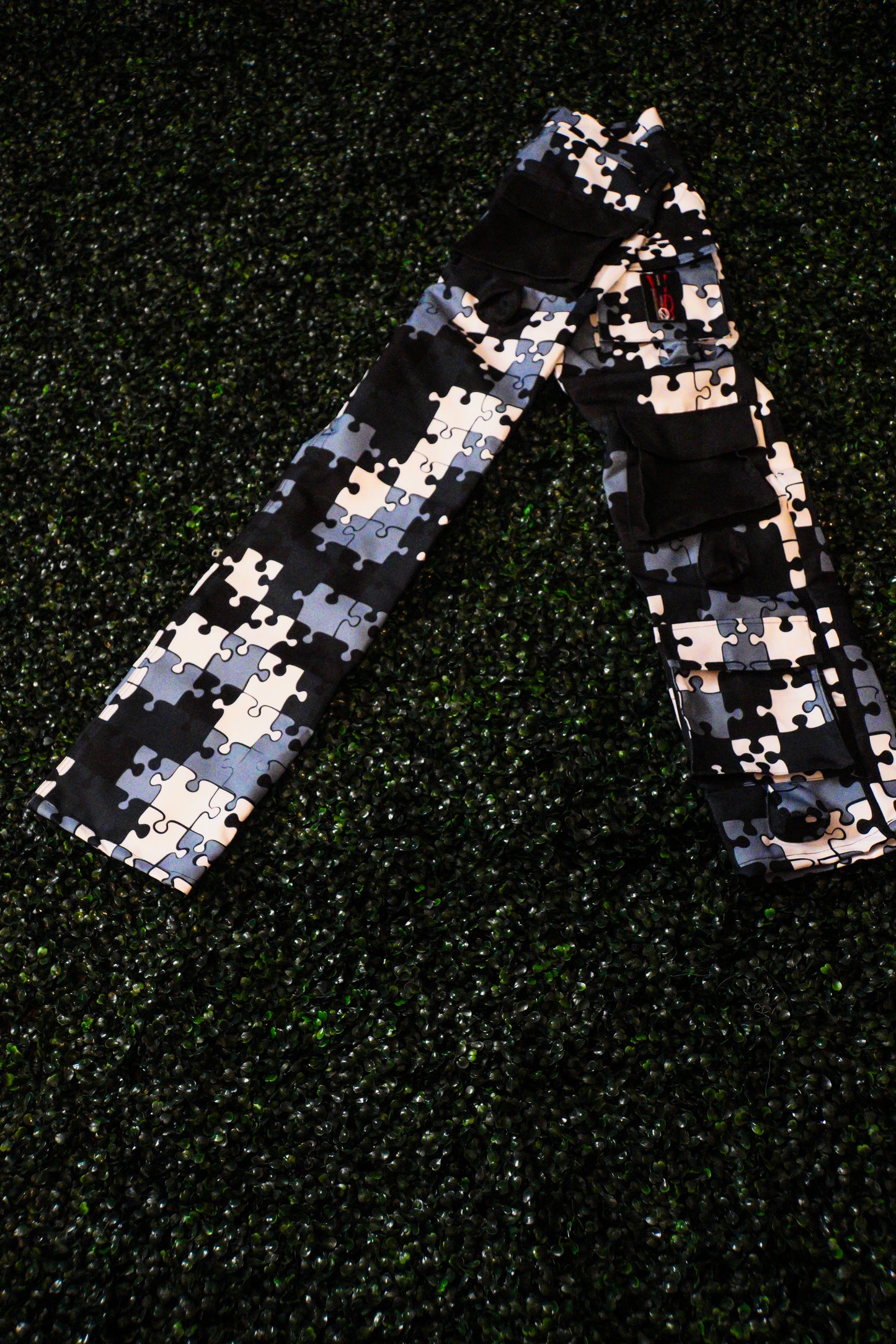 Puzzled Camos