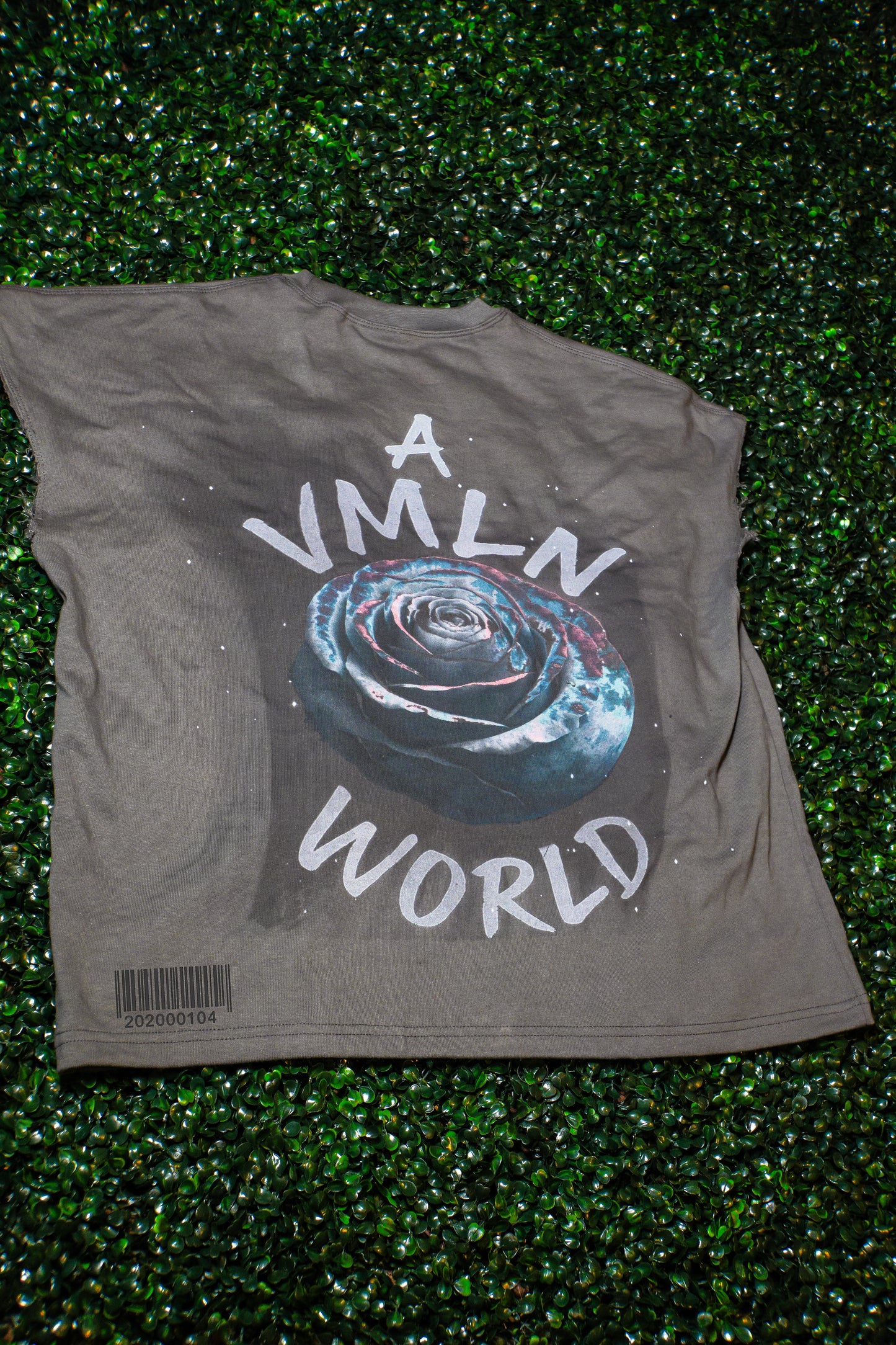 A VMLN WORLD Tees